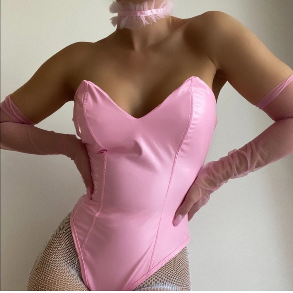 Lorlie latex bunny costume